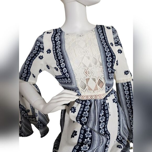 Flying Tomatoe dress - Picture 11 of 15